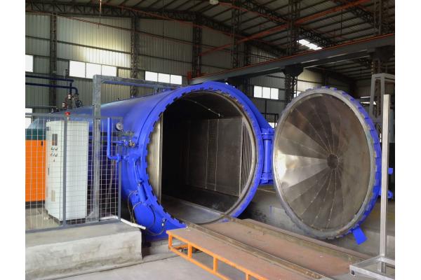 Composite Autoclave can forming method