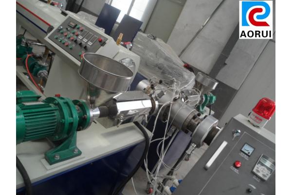 PP / PE Sprial Pipe Plastic Extrusion Equipment For Sewage Treatment