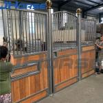 Luxurious Horse Stable Box With Sliding Door OEM Portable for sale
