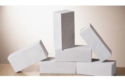 China 99.2% Al2O3 Alumina Bubble Bricks High purity Insulating Firebrick supplier