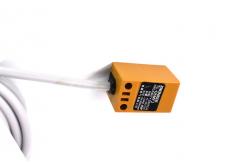 China Multifunctional PNP NO Proximity Sensor Strong Environmental Resistance supplier