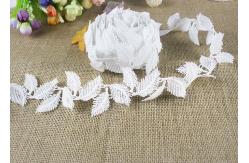 China Milk Silk Water Soluble Chemical Polyester Lace Trim For Dresses Feather Pattern supplier