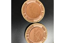 China Customized Flocking Rubber Trademark Seal With Velcro Seam Silicone Badge On The Back supplier