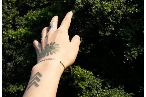 Metallic tattoo