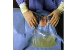 China Surgical Fenestration Eye Sheet Drape With Integrated Fluid Collection Bag supplier