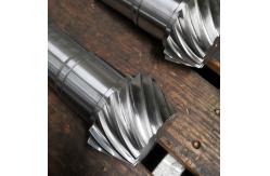 China Right Hand Spiral Bevel Gear Shaft 6.5 Module 503mm Length supplier