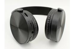 China Computer 3.5jack 1.2M 2h Charge Stereo Bluetooth Headphone supplier