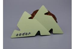 China Customized Eco Friendly Silicone Patch Printing Matte Silicone Logo For Clothing supplier
