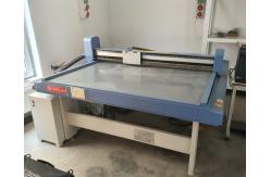 China Flat Bed Paper Oscillating Knife Cutter Cardboard Carton Box Sample Maker supplier