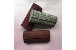 China Old-Fashioned Canvas Metal Eyeglass Case Irregular Metal Glasses Cases For Mens supplier