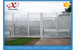 China Anti - Climb Jail 358 Chain Link Fence Security / Construction Safety Fence supplier