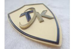 China Eco Friendly Custom Woven Silk Screen Printing Patches With Silicone Logo supplier
