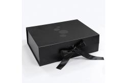 China 157art Paper 2mm Cardboard Elegant Collapsible Gift Boxes With Magnetic Closure supplier
