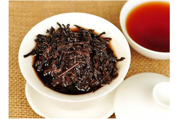 Post Fermented Sheng Pu Erh Tea With Brownish Auburn Colour Anti Inflammatory