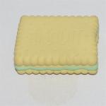 20cm  High Temperature PP Stuffed Cake Shaped Latex Pet Toys