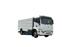 China High Quality Road Maintenance and Cleaning Wet Multifunctional Dust Collection and Cleaning Vehicle supplier