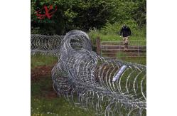 China Gillette Fusion Razor Blade Wire , Concertina Barbed Wire High Tensile Strength supplier