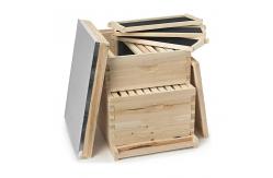 China Langstroth Unassembled Honey Bee Hive Box Kit Wooden Beekeeping Equipment supplier