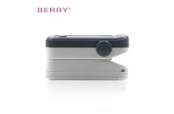 China Small Portable Finger Pulse Oximeter 58x34x30mm supplier