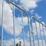Portable Folding Aluminum Event Crowd Control Barriers Fence Steel Pvc Big Concerts Driveway Gates Security Management for sale
