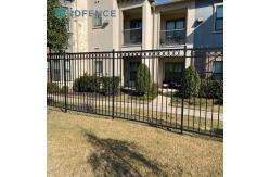 China 868 Or 656 Garden Hdg Double Wire Mesh Fencing supplier