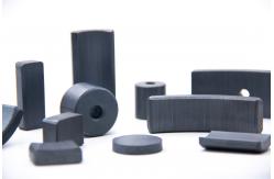 China Powerful Permanent Ferrite Magnets for Smooth Ascending and Descending in Car Wipers supplier