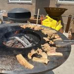 Customized Steel BBQ Grill With Removable Ash Catcher And Rusted Design