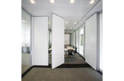 China Soundproof Movable Partitions Mobile Folding Partition Wall For Hotel Hall supplier