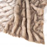 China Quick-Dry Rabbit Fur Fabric The Perfect Choice for Fashionable Home Textile Garments manufacturer