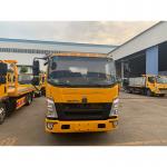 Diesel Howo Tow Truck Wrecker 4-5 Ton Chinese Road Wrecker On With 3600mm Wheel Base for sale