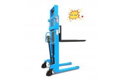 China Hydraulic Reach Manual Pallet Stacker 2 Ton Temperature Resistant supplier