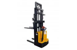 China Electric Pallet Stacker 1.5 Ton 2 Ton Pallet Stacker Electric Forklift supplier