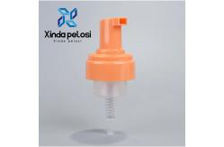 China Built-In Spring Plastic Pump Foam Sprayer With Cap PP Custom Printing supplier