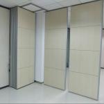 Soundproof Sliding Folding Room Partitions MDF + Aluminum Material for sale