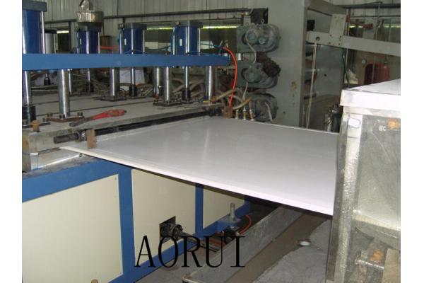 Pavilion Decorative Foam Sheet Extruder WPC Extrusion Machine Full Automatic