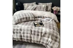 China Luxury and Warmth with Sustainable Milk Velvet Mink Rabbit Fur Bedding Set supplier