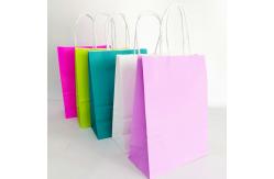 China Foldable Gravure Printing CMYK Kraft Paper Handles Bags supplier