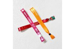 China Supplier Woven Cloth Wristbands Festival Concert Promotion Event Ribbon Fabric With Various Designs supplier