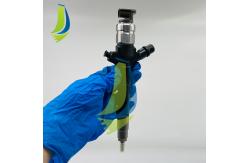 China 095000-5760 0950005760 Common Rail Fuel Injector For 4M41 Engine Parts supplier