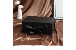 China Book Shaped Folding Cardboard Gift Boxes With Magnetic Closure Paper Gift Packaging Box supplier