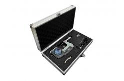 China 25-50mm Digital Indicating Snap Micrometer With Absolute Encoded Grating IP54 Protection Degree supplier