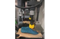 China Sport Shoe Sole Pressing Machine Hydraulic Walled Sole Attaching Machine Eco Friendly supplier