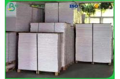 China 60 gsm Uncoated Woodfree Paper GSM 700 * 1000mm With Double Sided Uncoated supplier