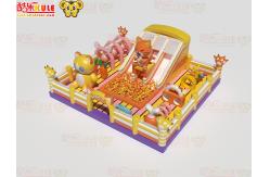 China Jumping Castle Inflatable park Bounce House With Big Ocean Pool supplier