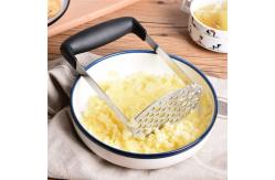 China Stainless Steel Garlic Press Manual Kitchen Gadget Mashed Potato Masher Modern supplier