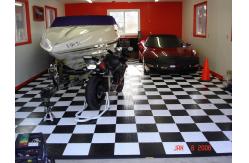 China PP Garagetrac Garage Flooring Tiles Interlock Racedeck Diamond Tile supplier