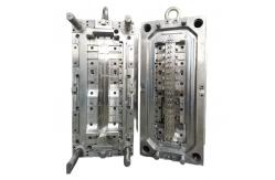 China Hot Runner System 5 Drop Automotive Plastic Injection Moulding H11 Hardened supplier