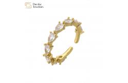 China Brass Gold Plated 18k Diamond Rings Crystal Zircon Adjustable Pear Shaped Engagement supplier