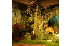 China PE Leaf Anti Aging Vertical Greening Decorative For Landscaping supplier