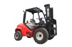 China China Off Road 2WD 4WD All Terrain Forklift With Japanese Engine supplier
